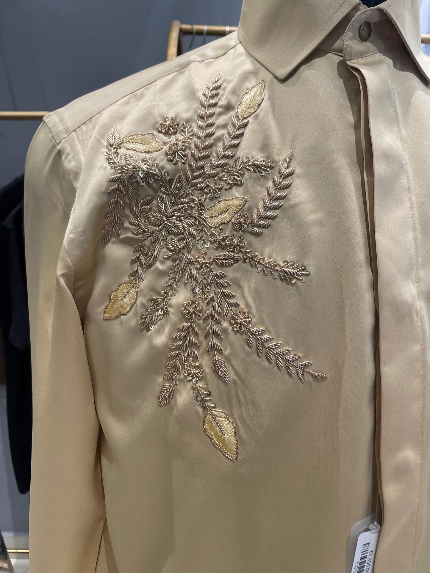 Floral gold zardosi leaf