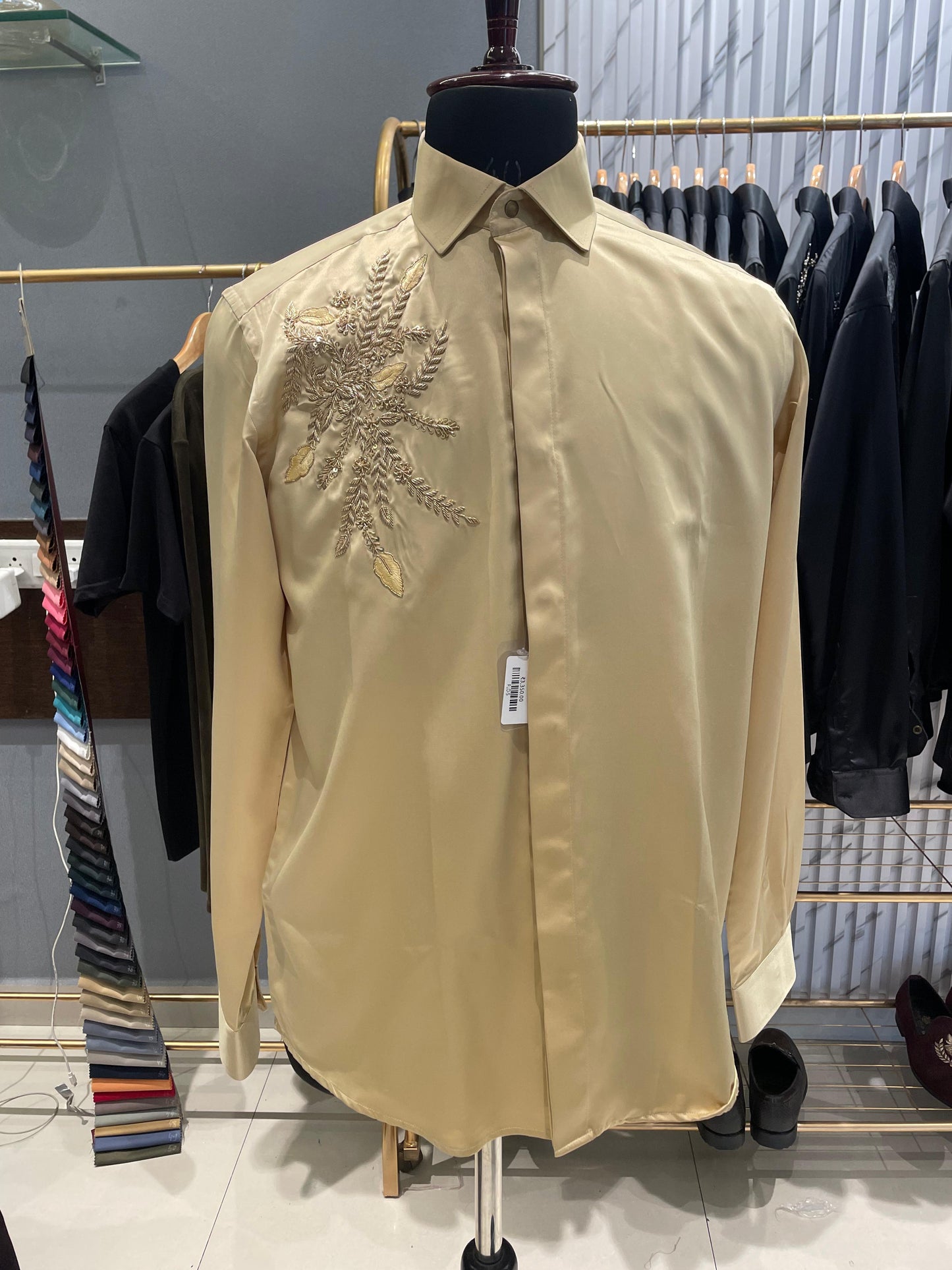 Floral gold zardosi leaf
