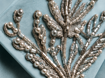 Collar cluster