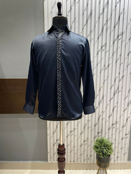 Placket stones