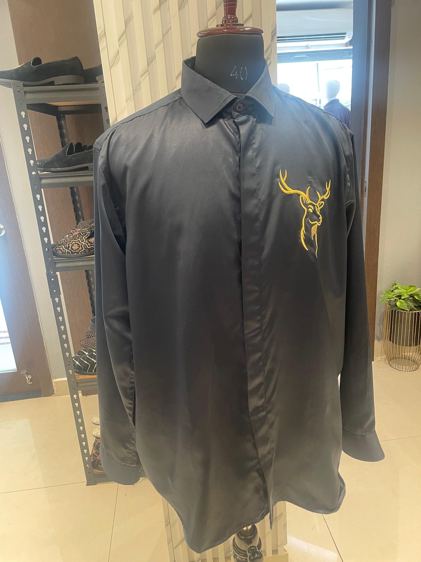 Pocket deer Emp